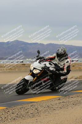 media/Jan-14-2023-SoCal Trackdays (Sat) [[497694156f]]/Turn 9 Inside (11am)/